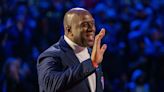 Josh Harris group, which includes Magic Johnson, submits $6B bid for Commanders