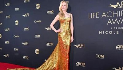 Elegante y brillando como nunca, así apareció Nicole Kidman en su gala tributo