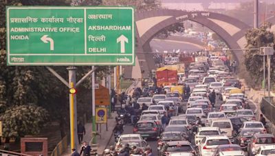 Behind the Green Signs: How Colour Shapes Highway Information in India - News18