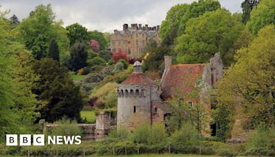 Scotney Castle: Historic gardens to star in TV documentary series