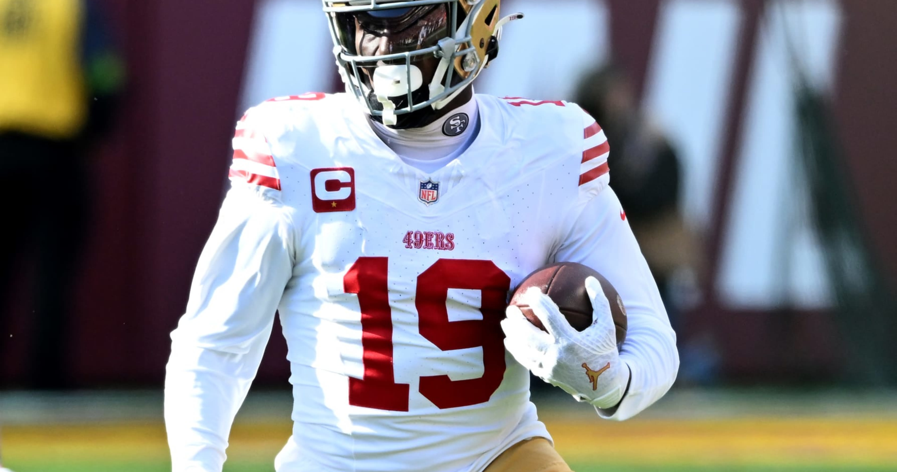 Devin Haney Blasts 49ers' Deebo Samuel for Saying Ryan Garcia 'Outboxed' Him