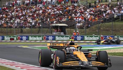 Norris lidera la primera fila de McLaren; Sainz saldrá cuarto y Alonso, séptimo