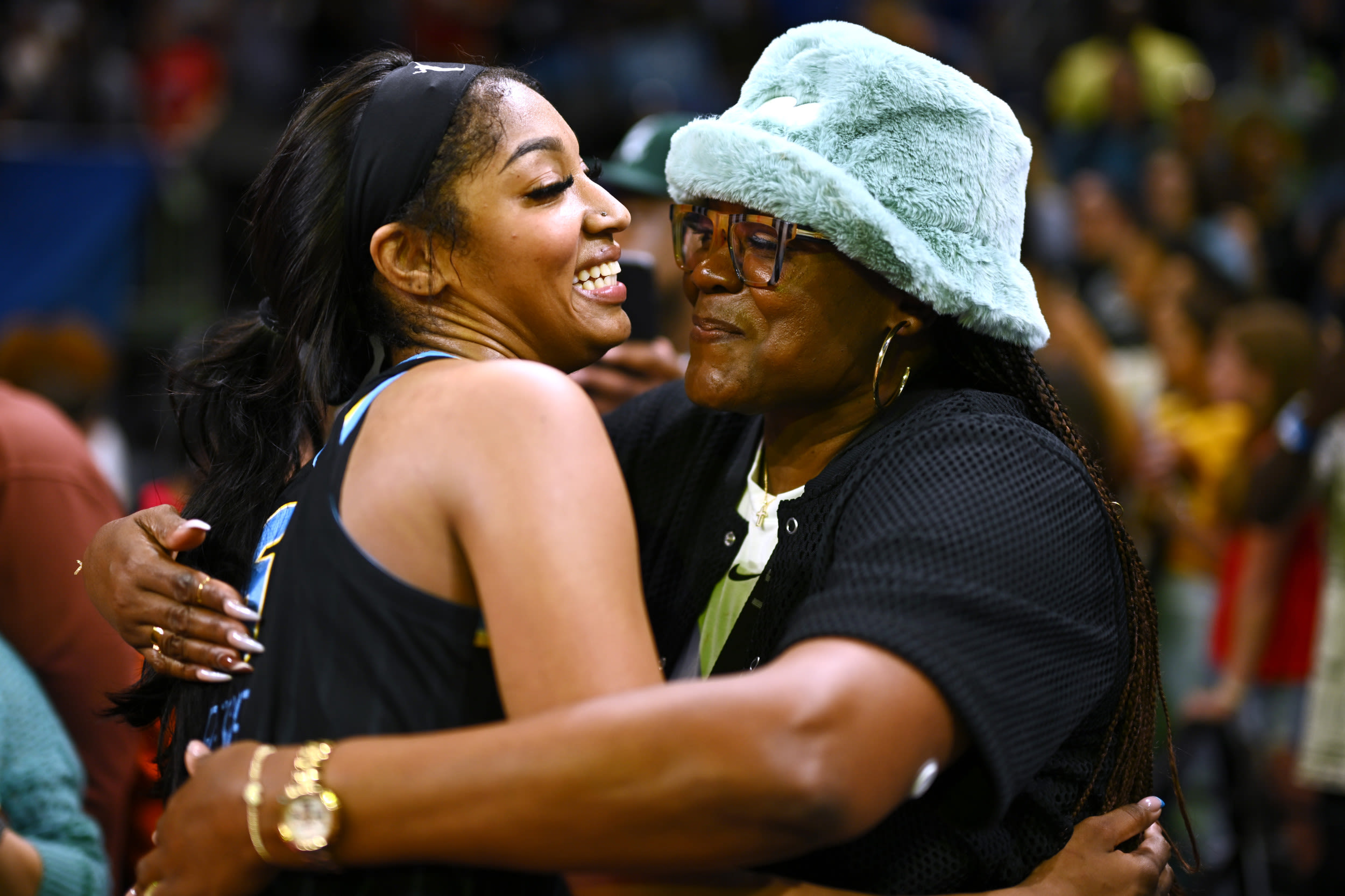 WNBA Icon Sheryl Swoopes Severs Friendship Over Caitlin Clark Comments