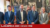 La empresa Industrias Metálicas ANRO da a conocer al presidente de la Diputación, Miguel, Ángel Valverde, sus nuevos proyectos empresariales
