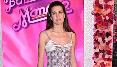 Carlota Casiraghi y el ‘slip dress’ de lentejuelas con sello francés con el que brilló en el Baile de la Rosa