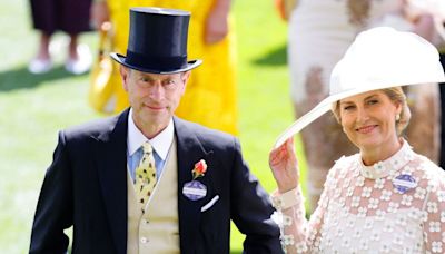 The Duchess of Edinburgh is the epitome of classic glamour at Ascot