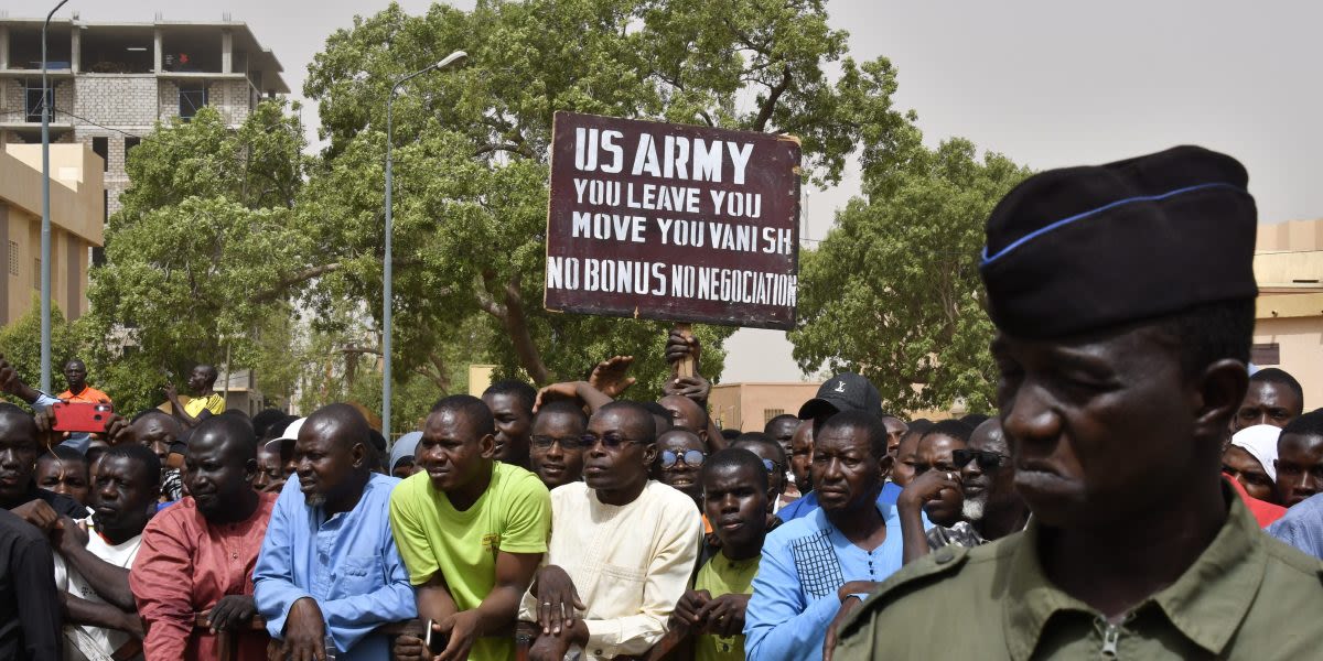 U.S. Troops in Niger Say They’re “Stranded” and Can’t Get Mail, Medicine