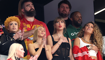 Jason Kelce Says Taylor Swift's Talent Is "Ridiculous," Compares Her to Bruce Springsteen