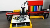 Esta impressora faz obras de arte com Lego — e a ajuda da Inteligência Artificial