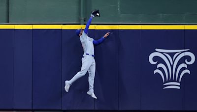 Cody Bellinger saves Ben Brown's no-hit bid with incredible home run-robbing grab