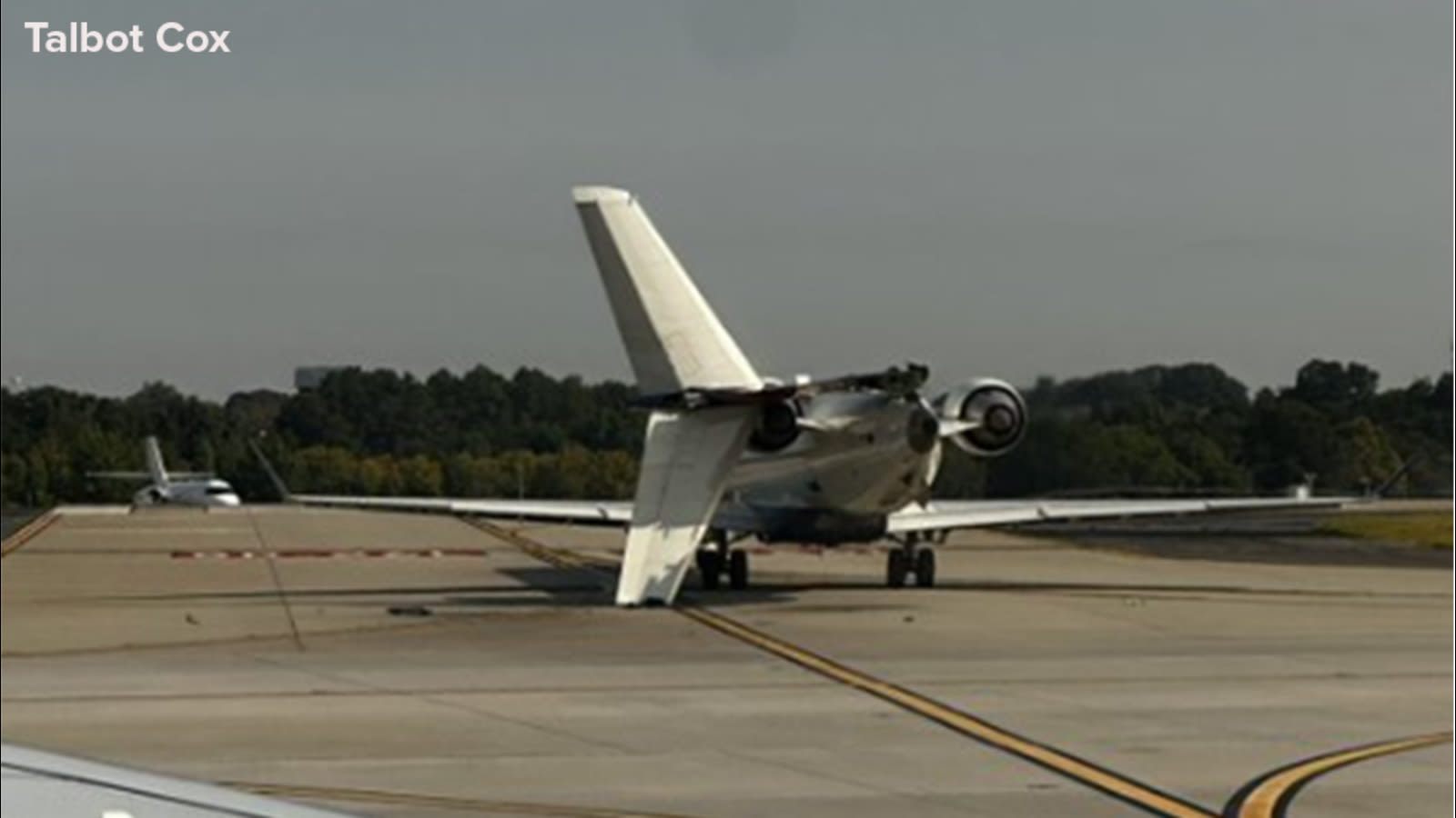 Atlanta airport incident: Delta plane knocks tail off another in taxiway collision, airline, FAA say