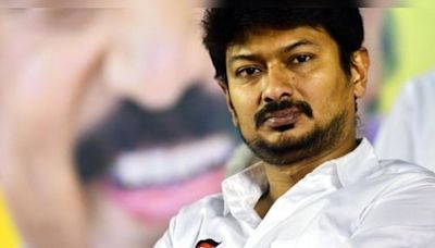 Tamil Nadu cabinet reshuffle: Udhayanidhi Stalin appointed Deputy Chief Minister, Senthil Balaji reinducted - CNBC TV18