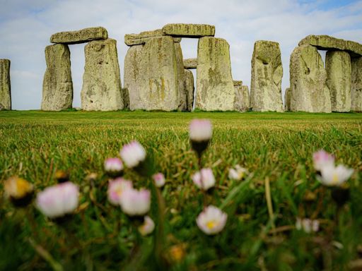 Unesco proposes adding Stonehenge to world heritage ‘danger list’