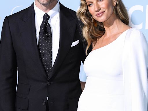 Tom Brady includes ex Gisele Bündchen in Mother's Day tribute about 'powerful moms'