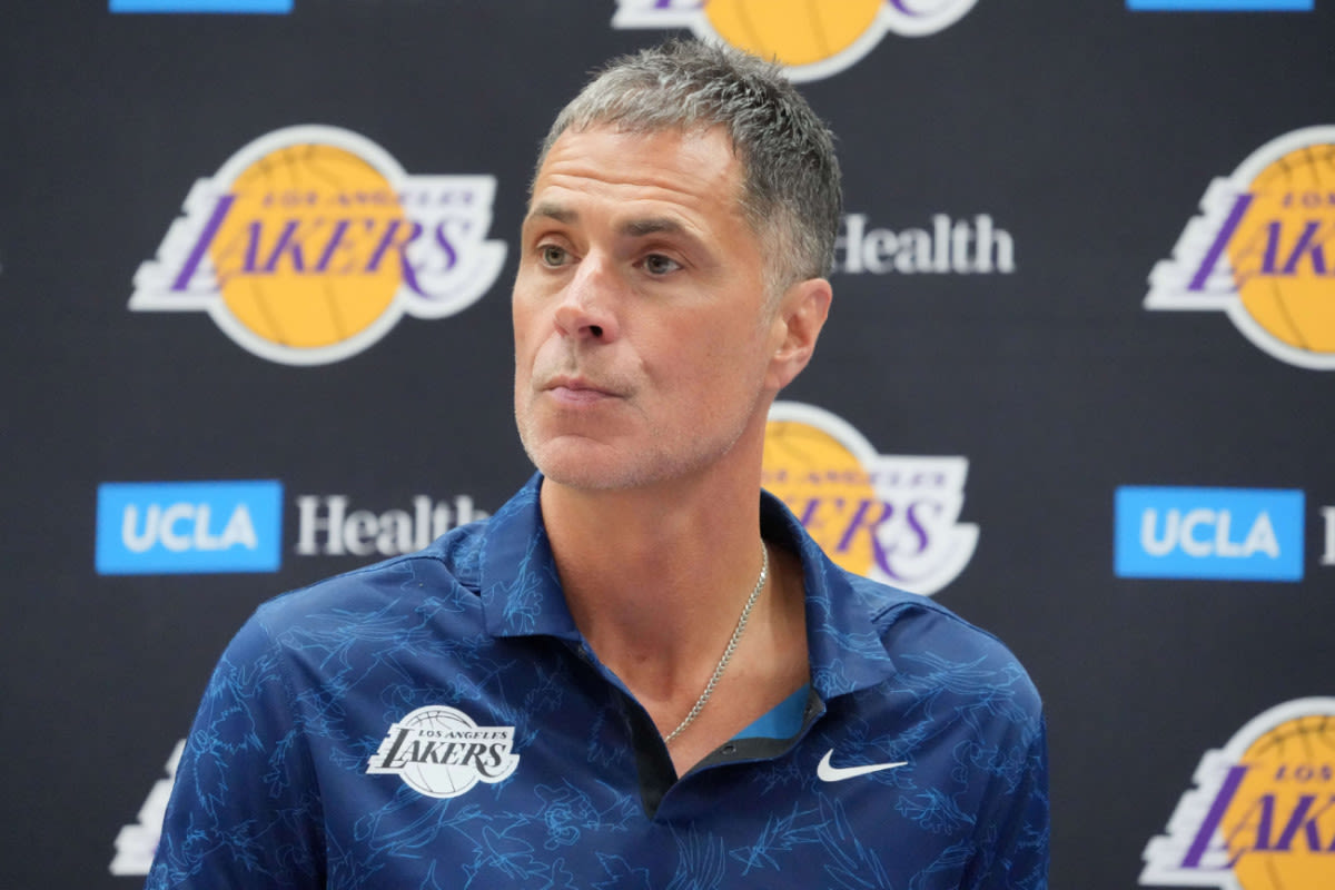 NBA Fans Are Saying The Same Thing After Lakers' Head-Scratching Decision