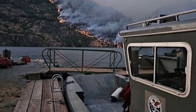 'Get Out Now,' Evacuation ordered for Stehekin as Pioneer Fire containment levels drop