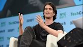 Adam Neumann, cofundador de WeWork, busca recomprar la empresa por US$500 millones