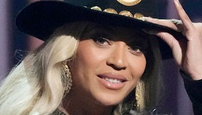 Fans angry at Beyoncé snub for the Country Music Awards