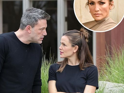 J. Lo ‘Predicting’ Ben Affleck and Jennifer Garner ‘Are Going to Get Back Together’ Amid Divorce