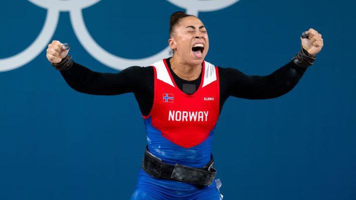 Koanda wins Norway's first weightlifting medal since 1972