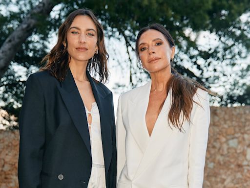 De Alexa Chung a Emily Ratajkowski: las invitadas a la fiesta de lanzamiento Victoria Beckham x Mango