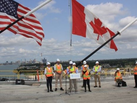 Howe family helps celebrate completion of Gordie Howe bridge deck | CBC News