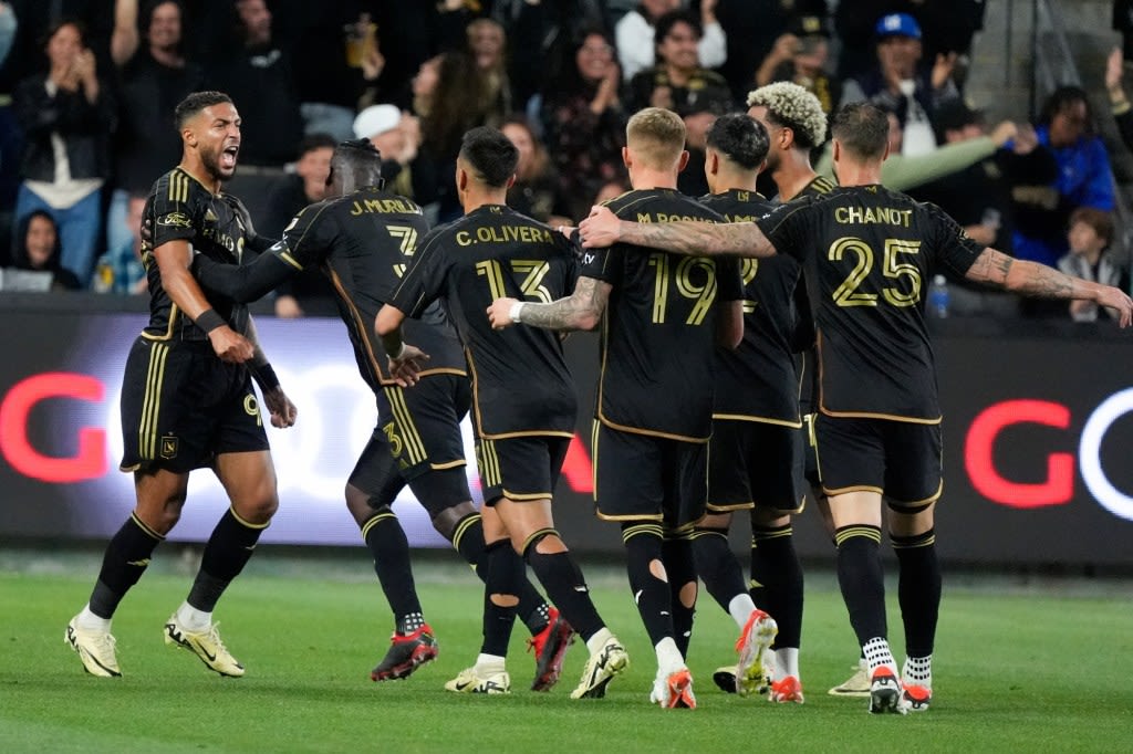 Denis Bouanga’s stoppage-time goal leads LAFC past Timbers