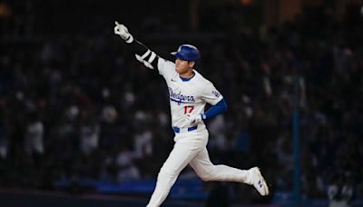 Shohei Ohtani moves closer to 50-50 as Dodgers defeat Cubs