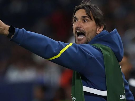 Diego Martínez habló tras el empate de Boca en Ecuador: su contundente postura ante el error que no le permitió usar los refuerzos