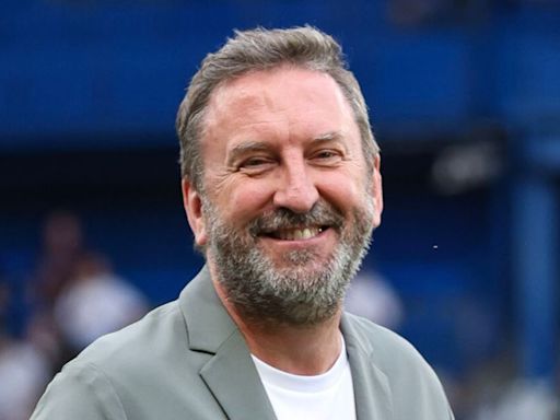 The 1% Club's Lee Mack looks unrecognisable as he's pictured without beard