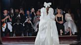 Haute couture : les fantômes de l'Opéra Chanel