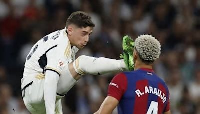 Valverde y Araujo con todo: la impresionante foto de los uruguayos en el clásico Real Madrid vs Barcelona