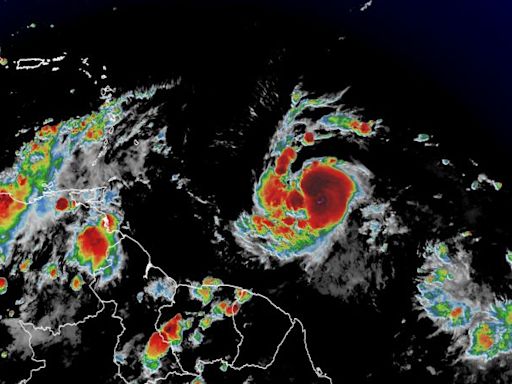 Hurricane Beryl intensifies into an ‘extremely dangerous’ Category 4 storm as it approaches the Caribbean | CNN