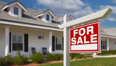 Home sellers asked for more money in Allegan County last month