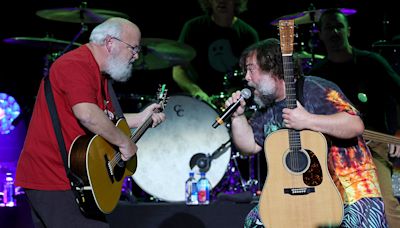 ...Apologizes for Trump Assassination Remark That Led to Tenacious D Tour Cancellation: ‘Highly Inappropriate, Dangerous and a Terrible...