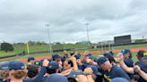 Big eighth inning not enough, U-M sent to losers' bracket in 9-5 loss