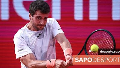 Estoril Open: Pedro Martínez vence Gasquet e está nas meias-finais