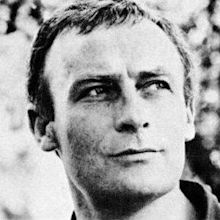 Edward Woodward