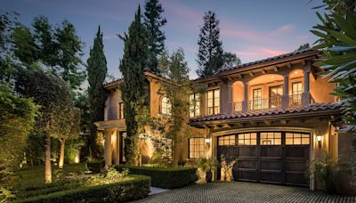 Kim Kardashian's starter home in Beverly Hills sells for $5.12M