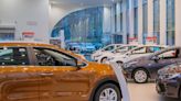 Can Lithia Motors, Inc. (NYSE:LAD) Improve Its Returns?