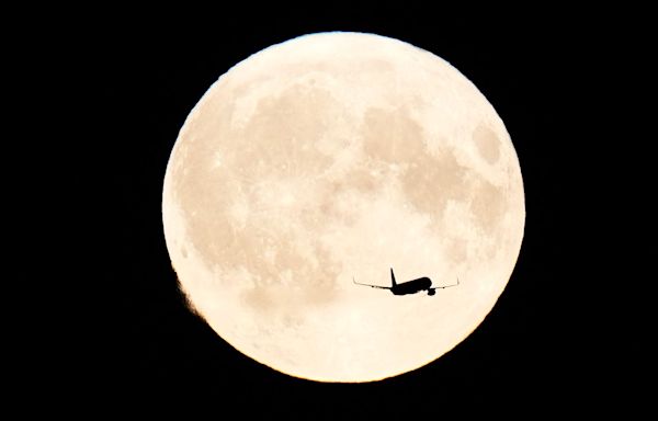 September 2024 full moon is a supermoon and harvest moon: When to see it