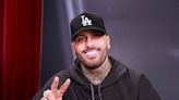 Nicky Jam se confiesa "locamente enamorado" de su esposa y revela cómo el cannabis lo ayudó con ataques de pánico