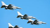 Ukrainian pilots expected to start F-16 training in Arizona next week