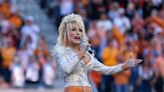 Dolly Parton joins Peyton Manning at Tennessee vs. Georgia, sings 'Rocky Top'