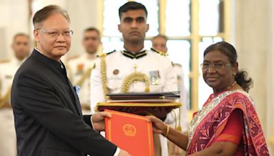 印度總統接受中國大使遞交國書 稱兩國應努力培育睦鄰友好關係 - RTHK