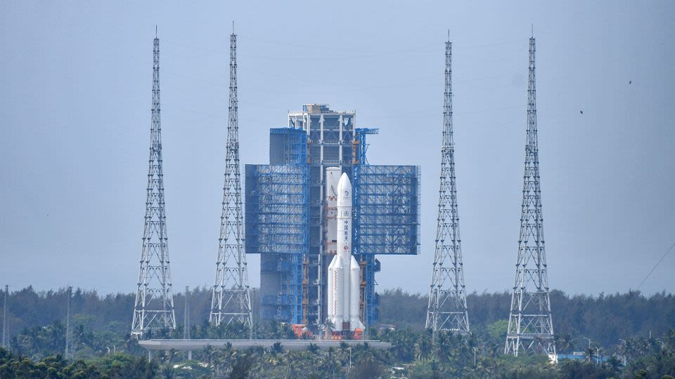 China moon probe stands by for launch as space race with US heats up