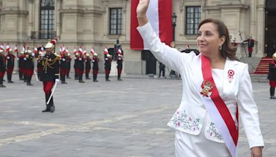 El Gobierno de Perú cierra filas con la presidenta Boluarte tras una denuncia por cohecho