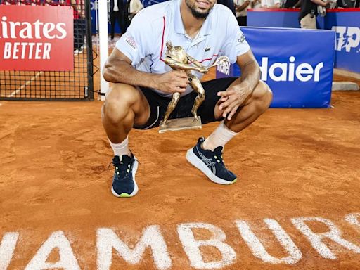 (Crónica) Fils amarga a Zverev en Hamburgo y Berrettini repite en Gstaad seis años después