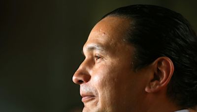 Manitoba Premier Wab Kinew leads approval ratings with slight increase