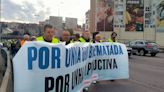 Tráfico lento en los accesos de A Coruña por una nueva protesta de los mariscadores de la Ría de O Burgo